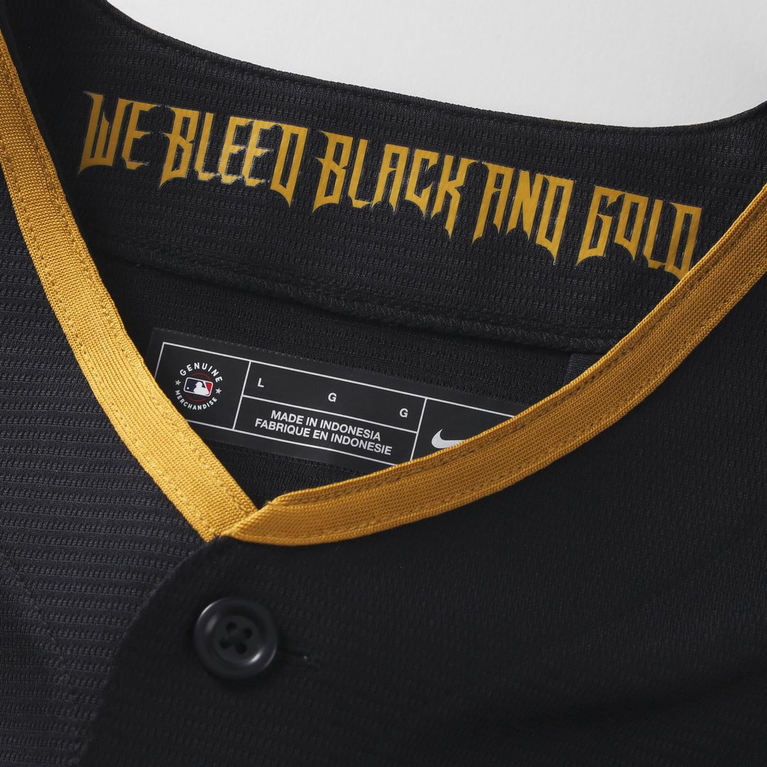Pittsburgh Pirates Roberto Clemente 2026 City Connect Stadium Jersey — Black