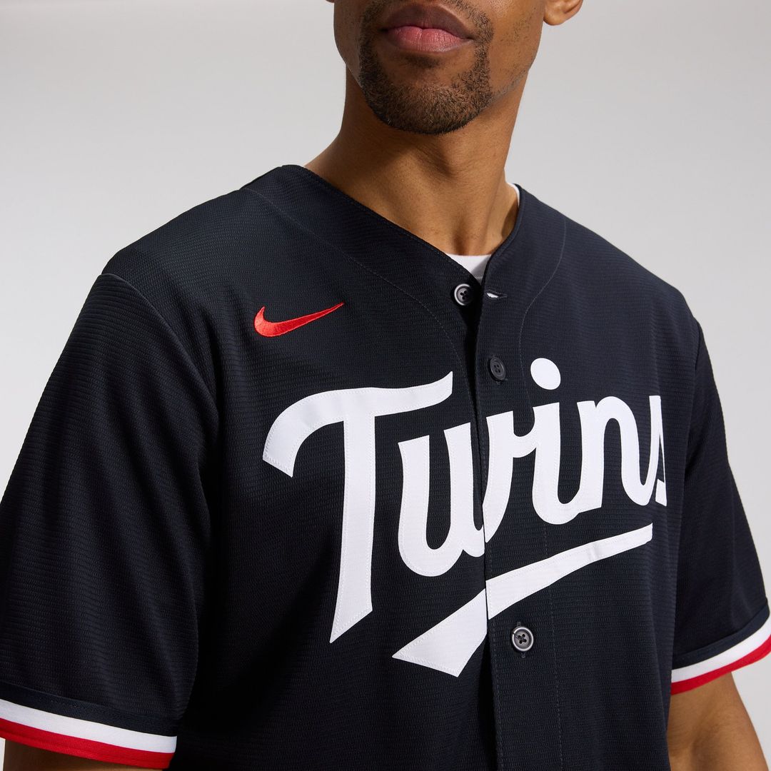Minnesota Twins Alternate Replica Jersey — Cream