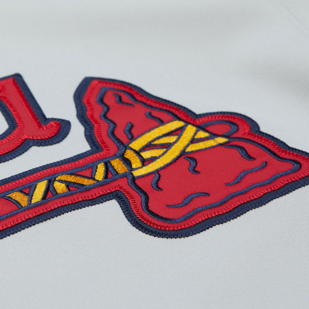 Atlanta Braves Chipper Jones 1995 Throwback Authentic Jersey — Gray
