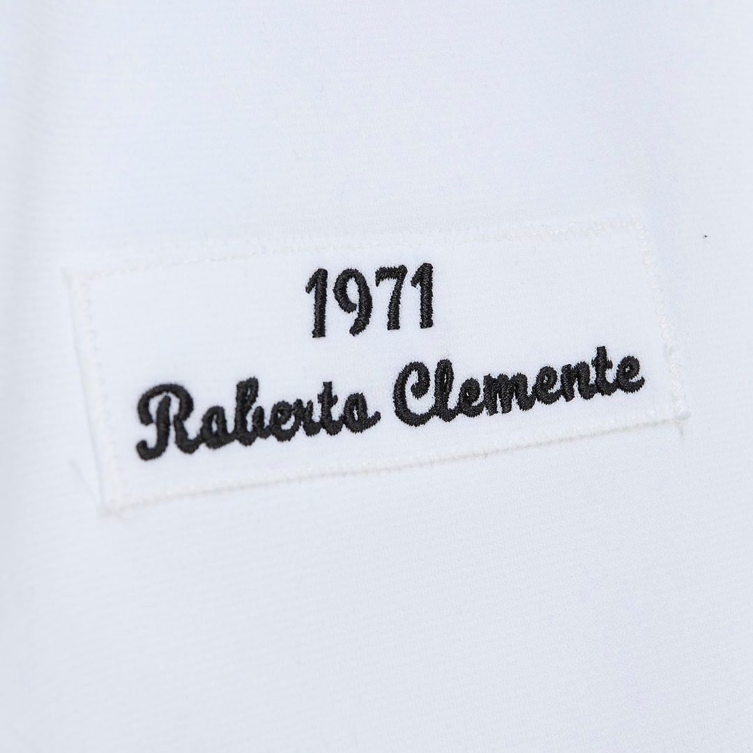 Pittsburgh Pirates Roberto Clemente Cooperstown Authentic Jersey — White