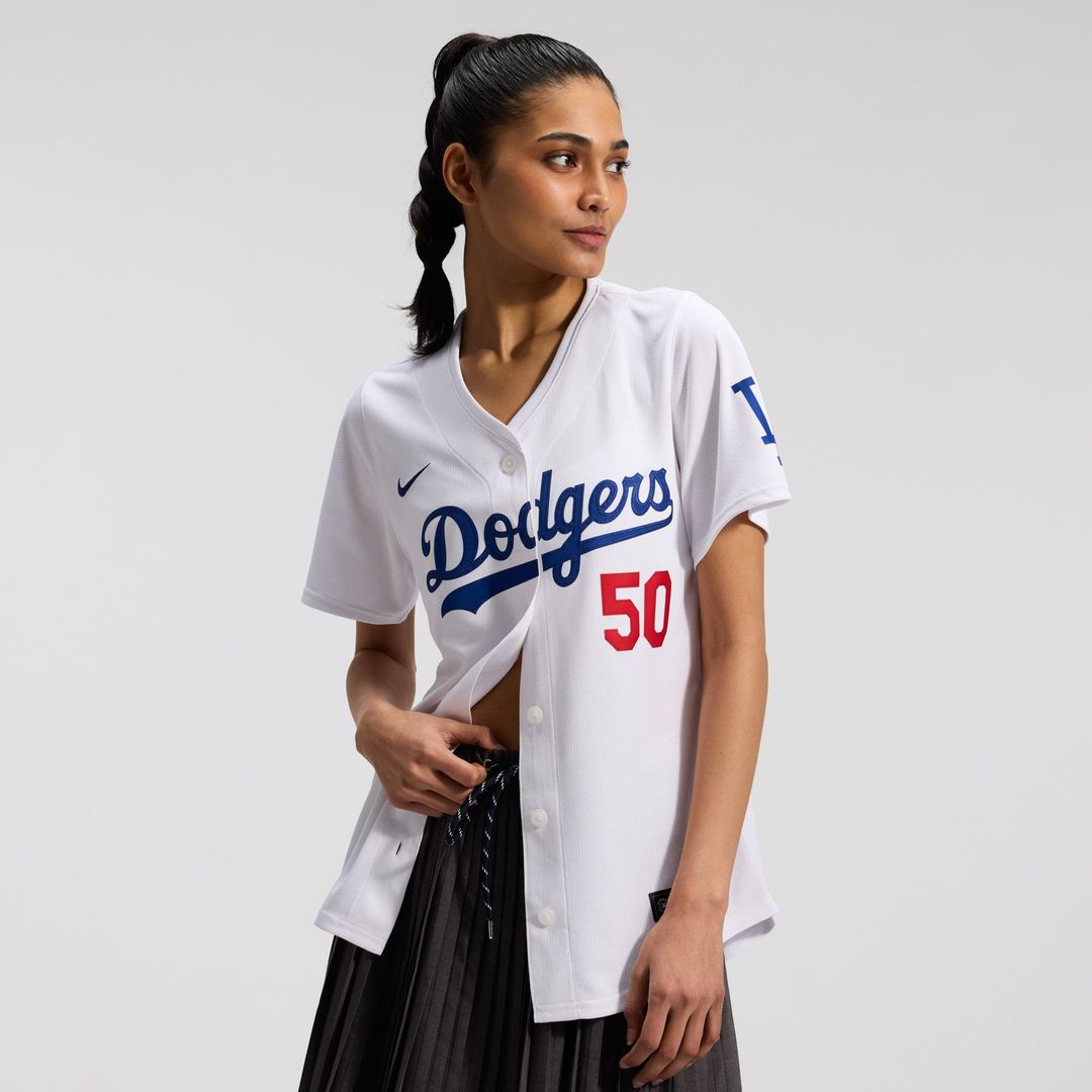 Los Angeles Dodgers Mookie Betts Women's Alternate 2 Limited Jersey — Royal