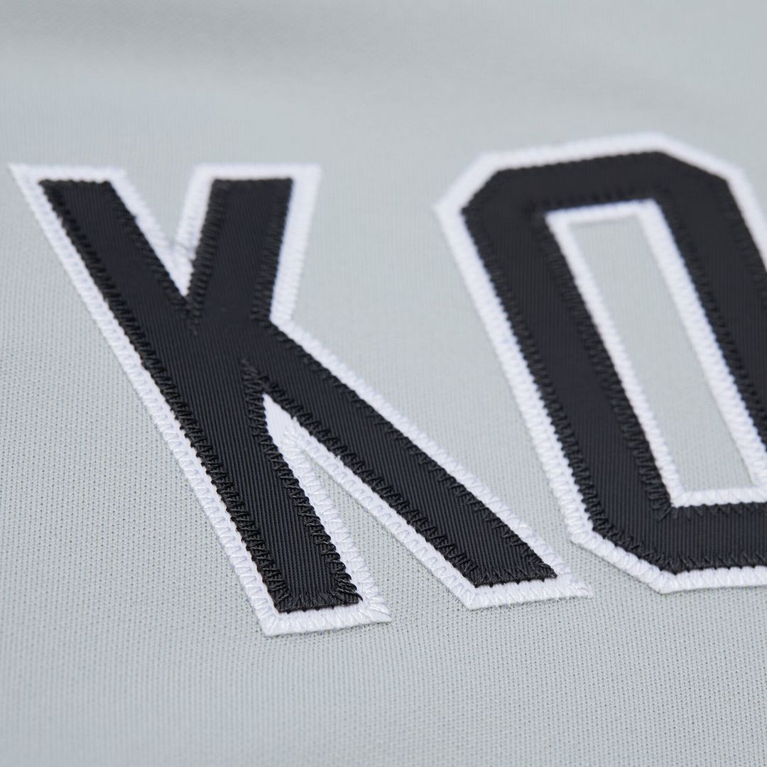Chicago White Sox Paul Konerko 2005 Cooperstown Authentic Jersey — Gray