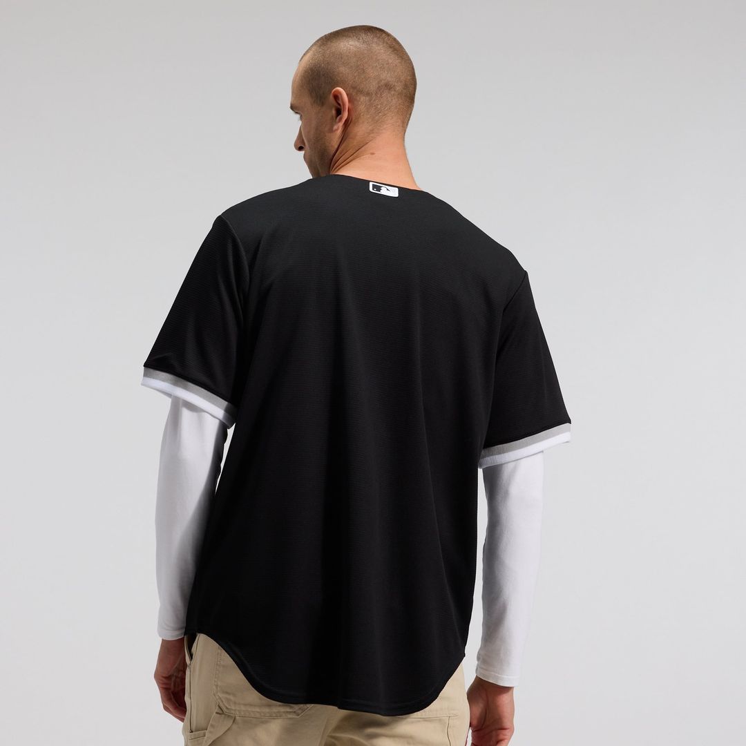 Chicago White Sox Alternate Replica Team Jersey — Black