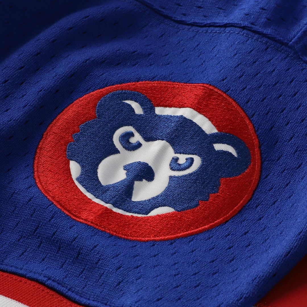 Chicago Cubs Ryne Sandberg Cooperstown 1996 Mesh Batting Practice Button-Up Jersey — Royal