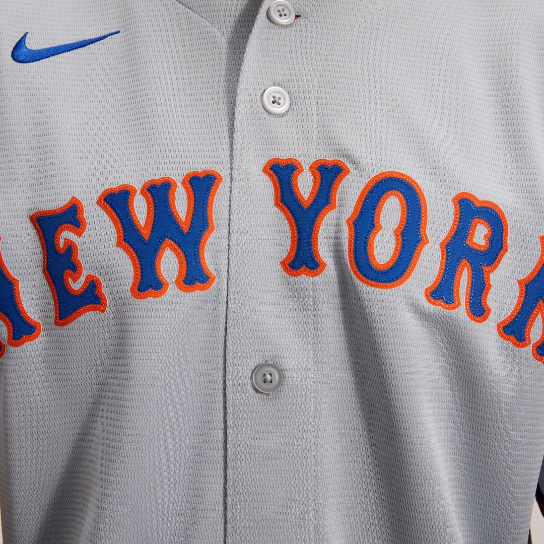 New York Mets Juan Soto Road Replica Jersey — Gray