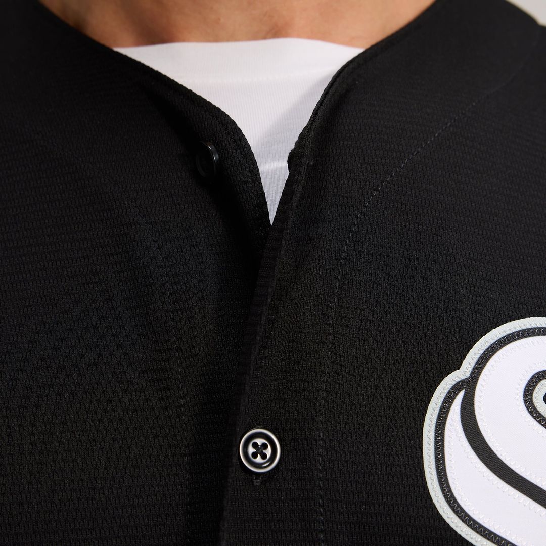 Chicago White Sox Alternate Replica Team Jersey — Black