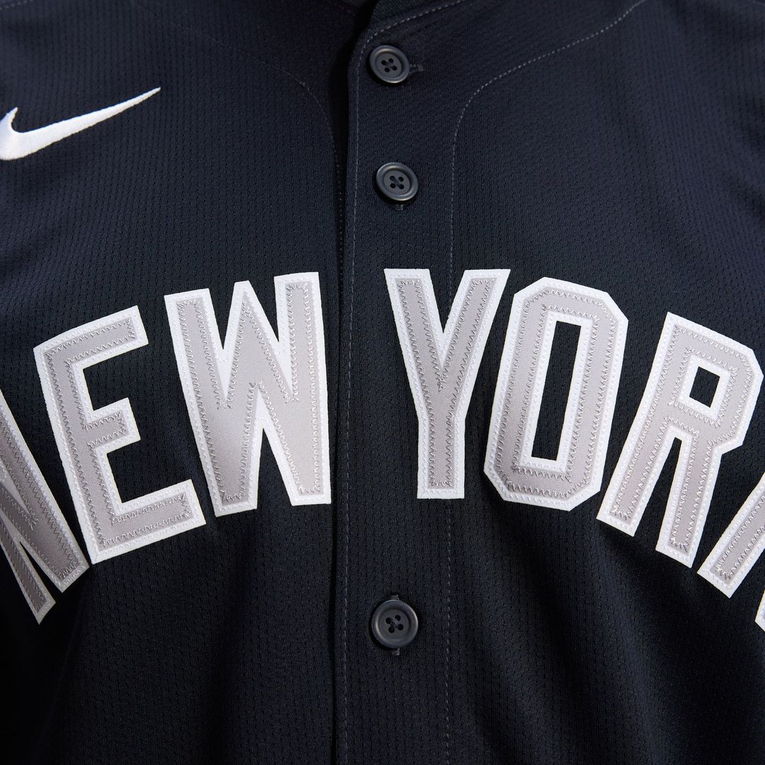 New York Yankees Aaron Judge Alternate Limited Jersey — Navy